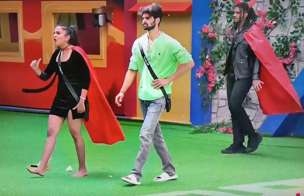 namrata and sangeeta fight