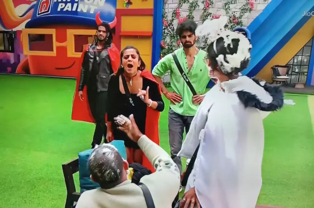 sangeeta crying in bigboss