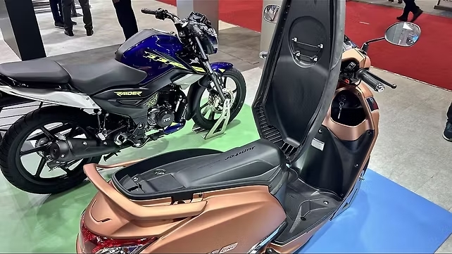 jupiter cng right rear three quarter