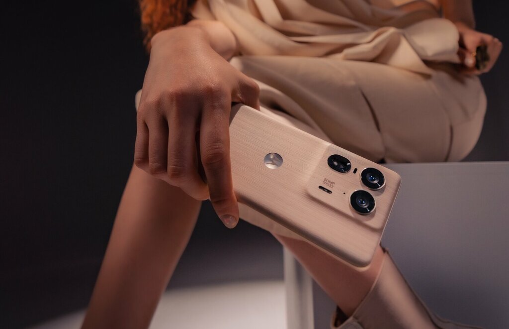Motorola edge 50 ultra lifestyle 004