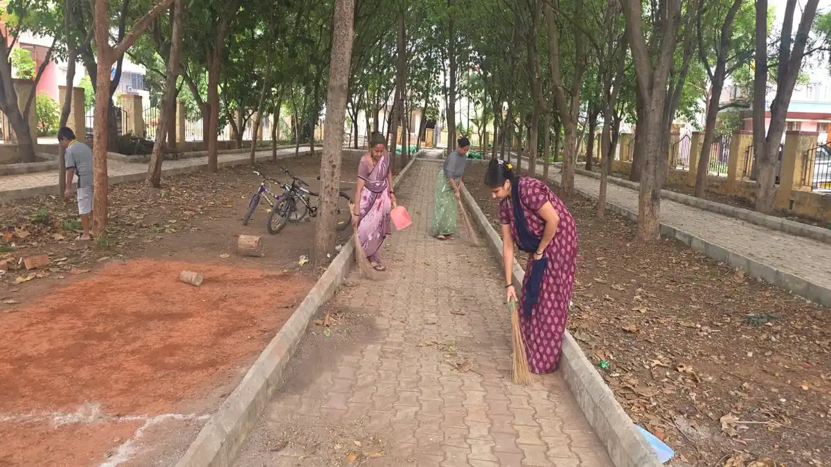 KOTTUR PARK CLEANING BY PUBIC