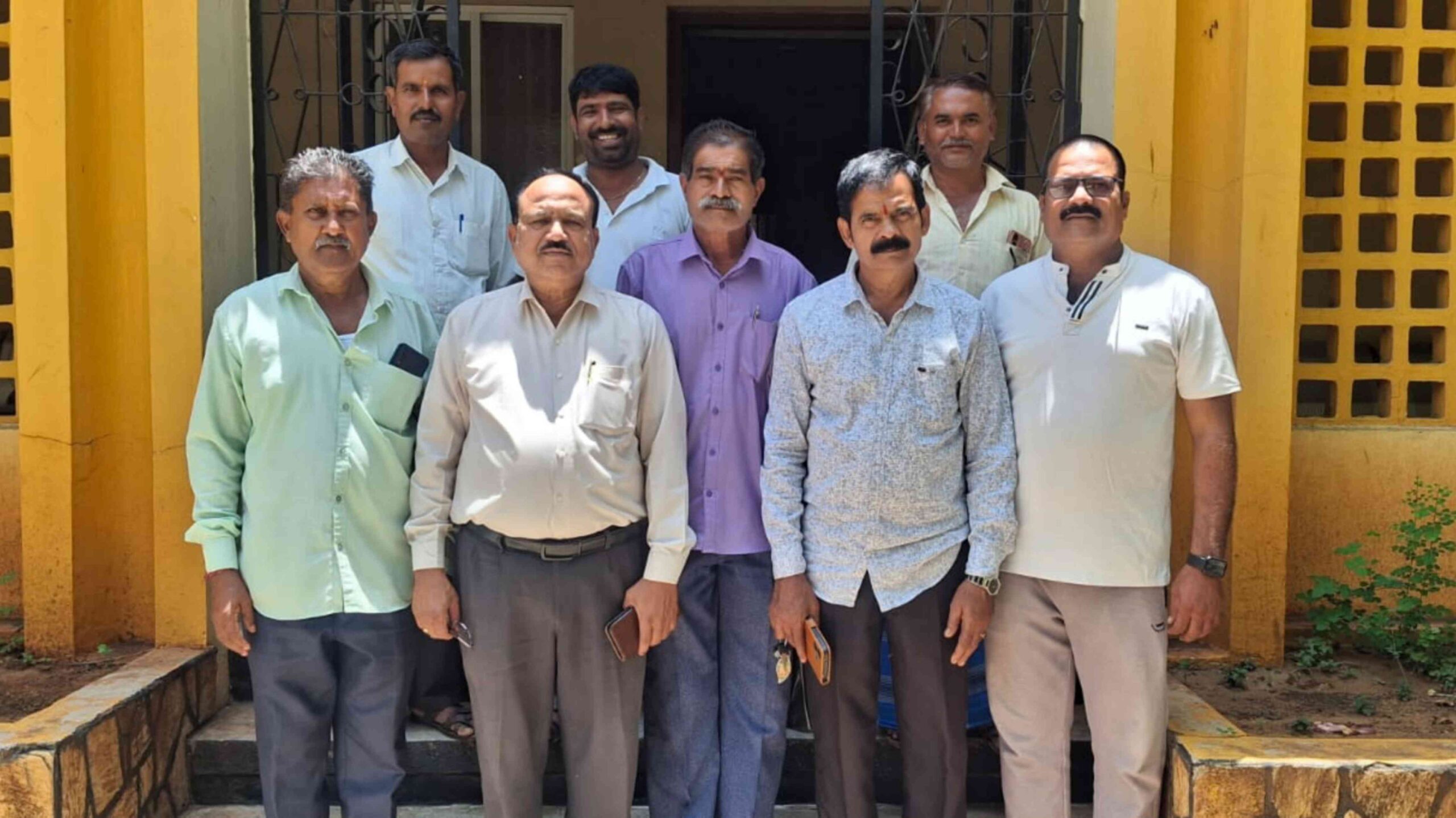 ಗಂಗಾಮತ ಸಮಾಜ meeting for ತಿಪ್ಪಣ್ಣಪ್ಪ ಕಮ್ಮಕ್ಕನವರ್‌ scaled